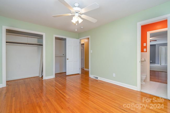 Secondary bedroom #1 | Image 17