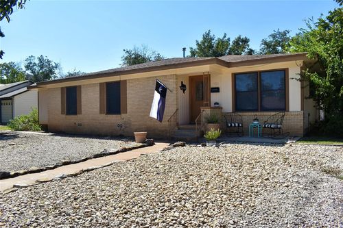 1900 S Walnut Street, Brady, TX, 76825 | Card Image