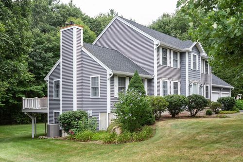 27 Sarah Dr, Merrimack, NH, 03054-3909 | Card Image