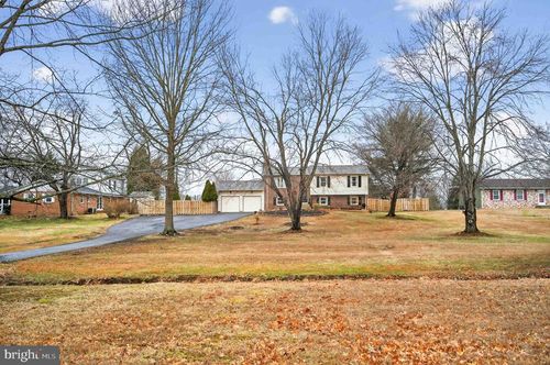 10314 Reid Ln, NOKESVILLE, VA, 20181-3619 | Card Image