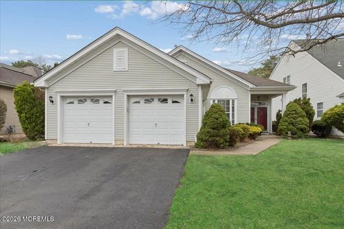 54 Silverside Rd, Lakewood, NJ, 08701-7549 | Card Image