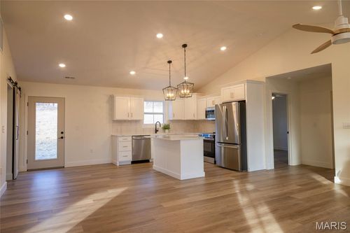 13505 Council Ln, Dixon, MO, 65459-7011 | Card Image