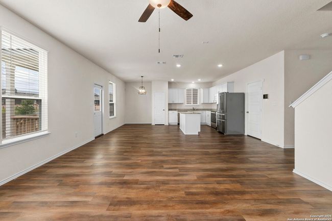 162 Hazy Glade Dr, House other with 4 bedrooms, 3 bathrooms and null parking in Seguin TX | Image 7