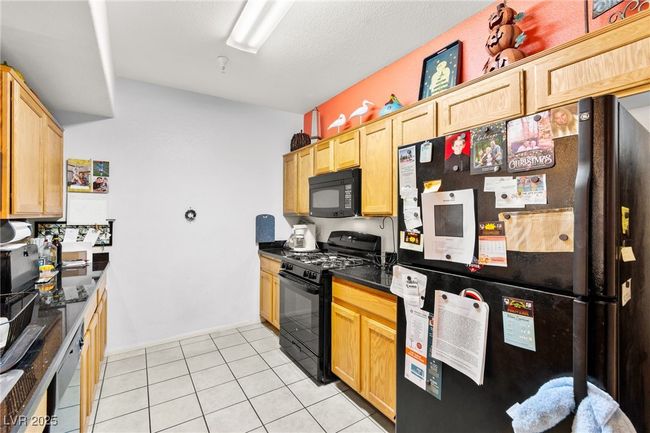 UNIT-1101 - 5855 Valley Dr, Condo with 2 bedrooms, 2 bathrooms and null parking in North Las Vegas NV | Image 16