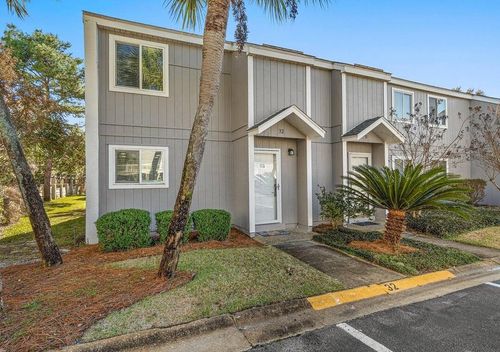 32-940 Highway 98 E, Destin, FL, 32541-2828 | Card Image