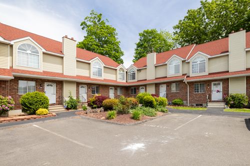 apt-5-78 Pierpont Rd, Waterbury, CT, 06705-3843 | Card Image