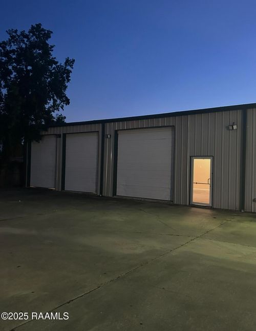 c-206 Jacobs Run, Scott, LA, 70583-8907 | Card Image