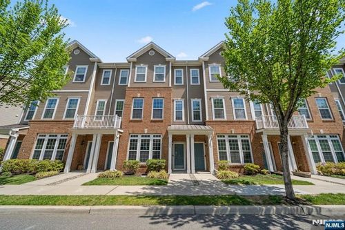 185 Wesmont Dr, Wood Ridge, NJ, 07075-2145 | Card Image