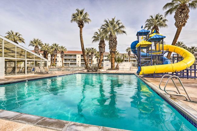Las Palmas Resort Pool | Image 36