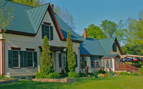 52 Upper Rd, Bridgewtr Cor, VT, 05035-4204 | Card Image