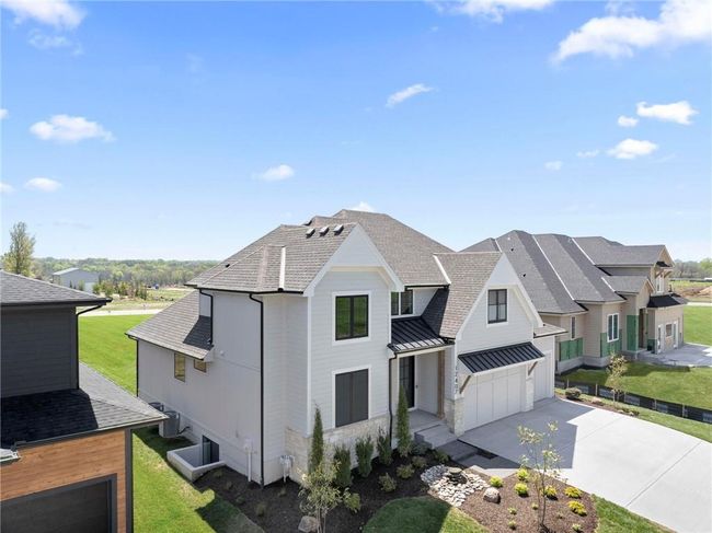 12407 W 183 Rd St, House other with 4 bedrooms, 4 bathrooms and null parking in Overland Park KS | Image 5