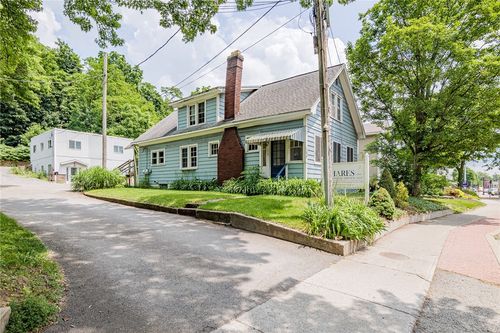 104 W Main St, Victor, NY, 14564-1395 | Card Image