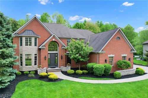 32305 Monaco Pl, Avon Lake, OH, 44012-2567 | Card Image