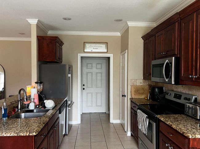 112 Letha Ct, Townhouse with 3 bedrooms, 2 bathrooms and null parking in Tyler TX | Image 10