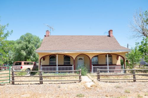 390 W 100 N, Beaver, UT, 84713-7811 | Card Image