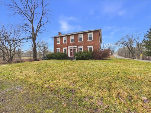 3698 Frew Mill Rd, New Castle, PA, 16101-8110 | Card Image