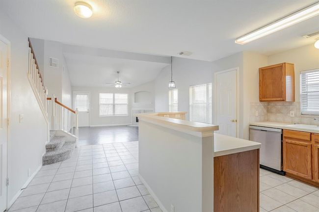 20123 Cypresswood Gln, House other with 4 bedrooms, 3 bathrooms and 2 parking in Spring TX | Image 7