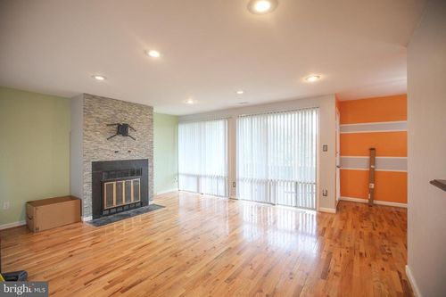 d-7103 Donnell Pl, DISTRICT HEIGHTS, MD, 20747-4202 | Card Image