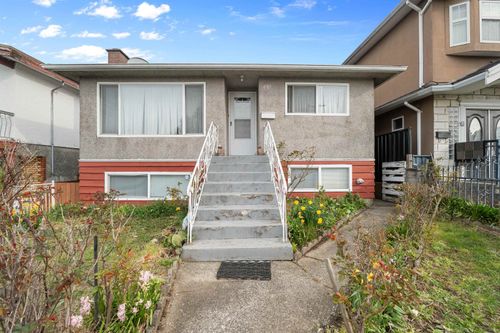 657 E 57th Avenue, Vancouver, BC, V5X1T1 | Card Image