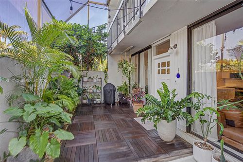1-3162 Bird Ave, Miami, FL, 33133-4437 | Card Image