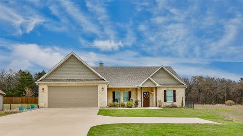 228 Colt Dr, Lake Kiowa, TX, 76240-9103 | Card Image