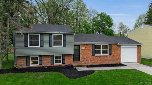 4584 Buckingham Ln, Hamburg, NY, 14075-1920 | Card Image