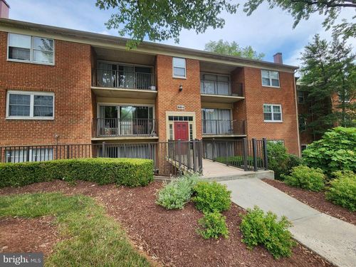302-884 College Pkwy, ROCKVILLE, MD, 20850-1955 | Card Image