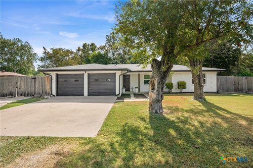203 N 2nd St, Little River Academy, TX, 76554-2615 | Card Image