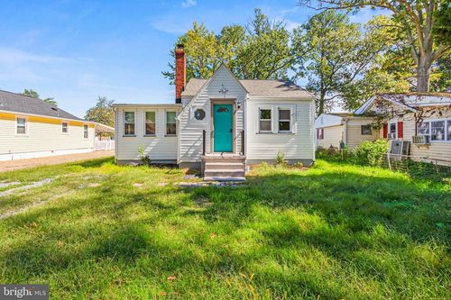 1212 Lossing Ave, COLONIAL BEACH, VA, 22443-2912 | Card Image