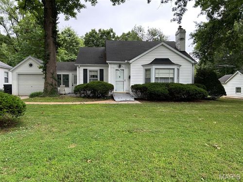 13 Cambridge Dr, Belleville, IL, 62226-6529 | Card Image