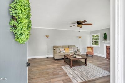 10-web-or-mls-423-n-ivey-ave | Image 2