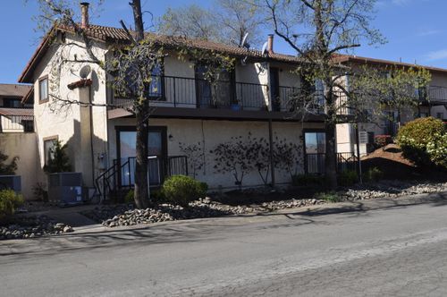 825 Mission Sierra Ct, Redding, CA, 96003-3845 | Card Image