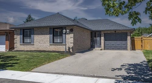 47 Ruffian Rd, Brantford, ON, N3P1R5 | Card Image