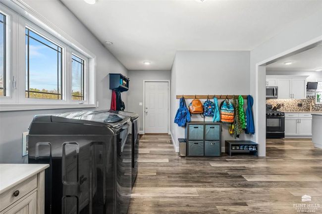 3673 Stewart Farm Rd, House other with 6 bedrooms, 4 bathrooms and null parking in Wamego KS | Image 19