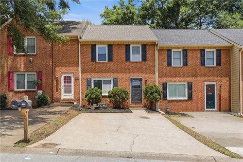 1100 Westfield Trce Se, Smyrna, GA, 30082-2302 | Card Image