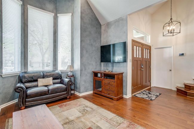 609 Huntington Ct, House other with 4 bedrooms, 3 bathrooms and null parking in Grapevine TX | Image 9