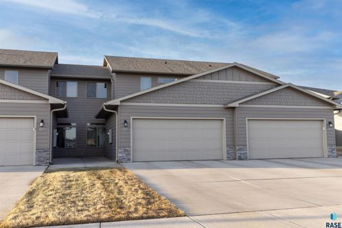 227 E Ivy Rd Road, Tea, SD, 57064 | Card Image