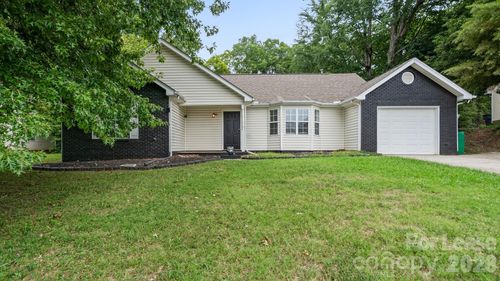 3320 Whitebridge Ln, Charlotte, NC, 28262-2642 | Card Image
