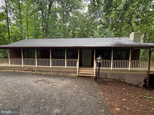 7 Ridgeview Cir, FREDERICKSBURG, VA, 22406-5321 | Card Image