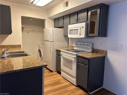 apt-1013-12581 Equestrian Cir, FORT MYERS, FL, 33907-7559 | Card Image