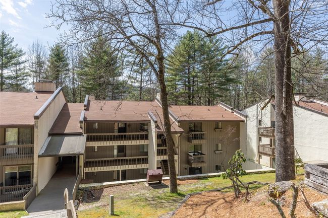3C - 407 Overlook Rd, Condo with 1 bedrooms, 2 bathrooms and null parking in Sapphire NC | Image 52