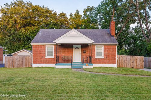3211 Verna Rd, Louisville, KY, 40216-4926 | Card Image
