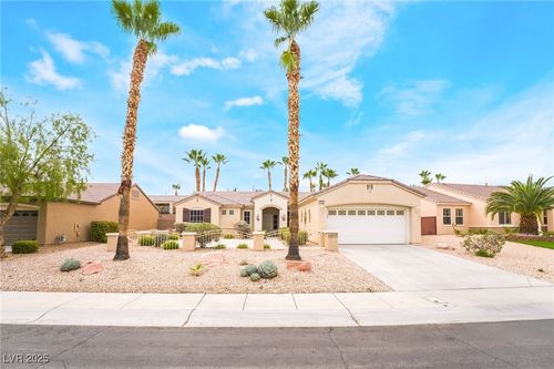 2539 Evansville Ave, Henderson, NV, 89052-6556 | Card Image