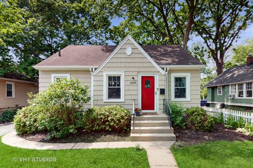 1044 Chestnut St, Deerfield, IL, 60015-2910 | Card Image