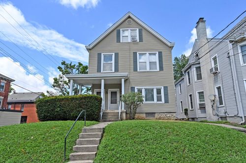 2840 Observatory Ave, Cincinnati, OH, 45208-2333 | Card Image