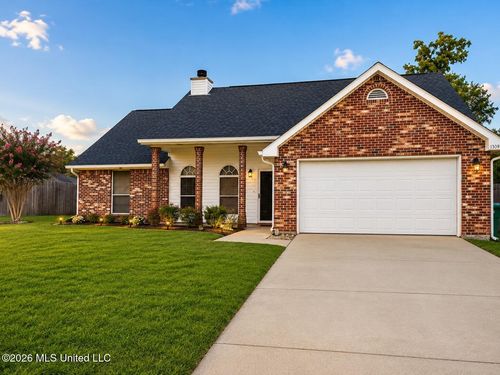 13093 Glennwood Pl, Gulfport, MS, 39503-2470 | Card Image