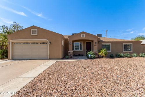 3034 E Turney Ave, Phoenix, AZ, 85016-5854 | Card Image