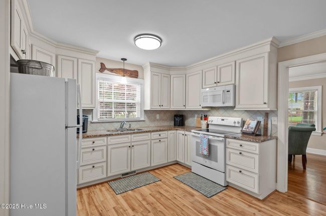 109 Edgewood Dr, House other with 3 bedrooms, 2 bathrooms and null parking in Pinetops NC | Image 18