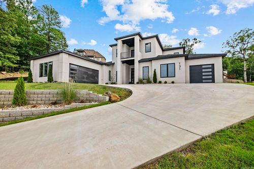 131 Delaware Ln, Maumelle, AR, 72113-5004 | Card Image