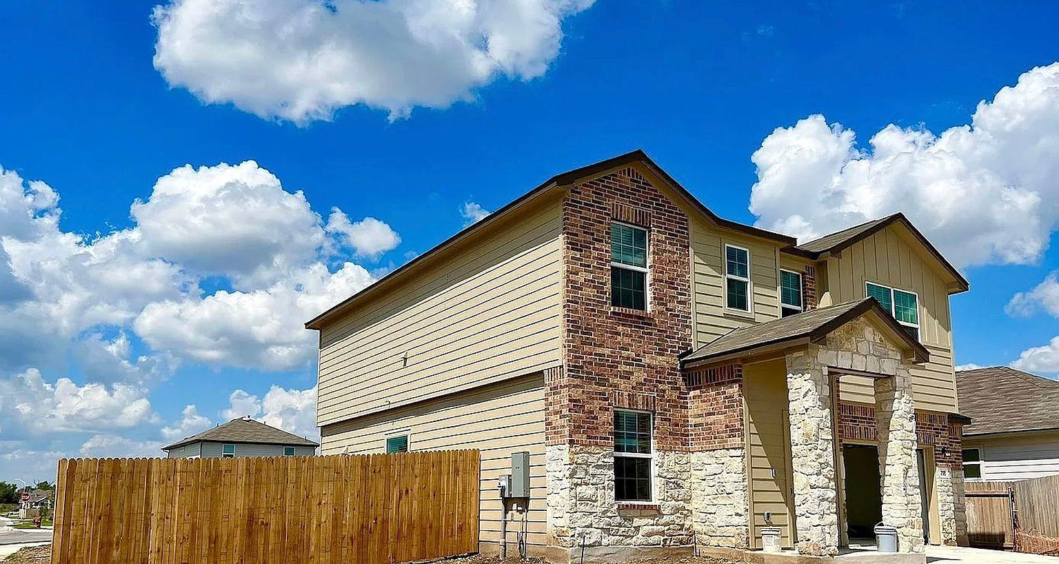 Residential Lease in Kyle